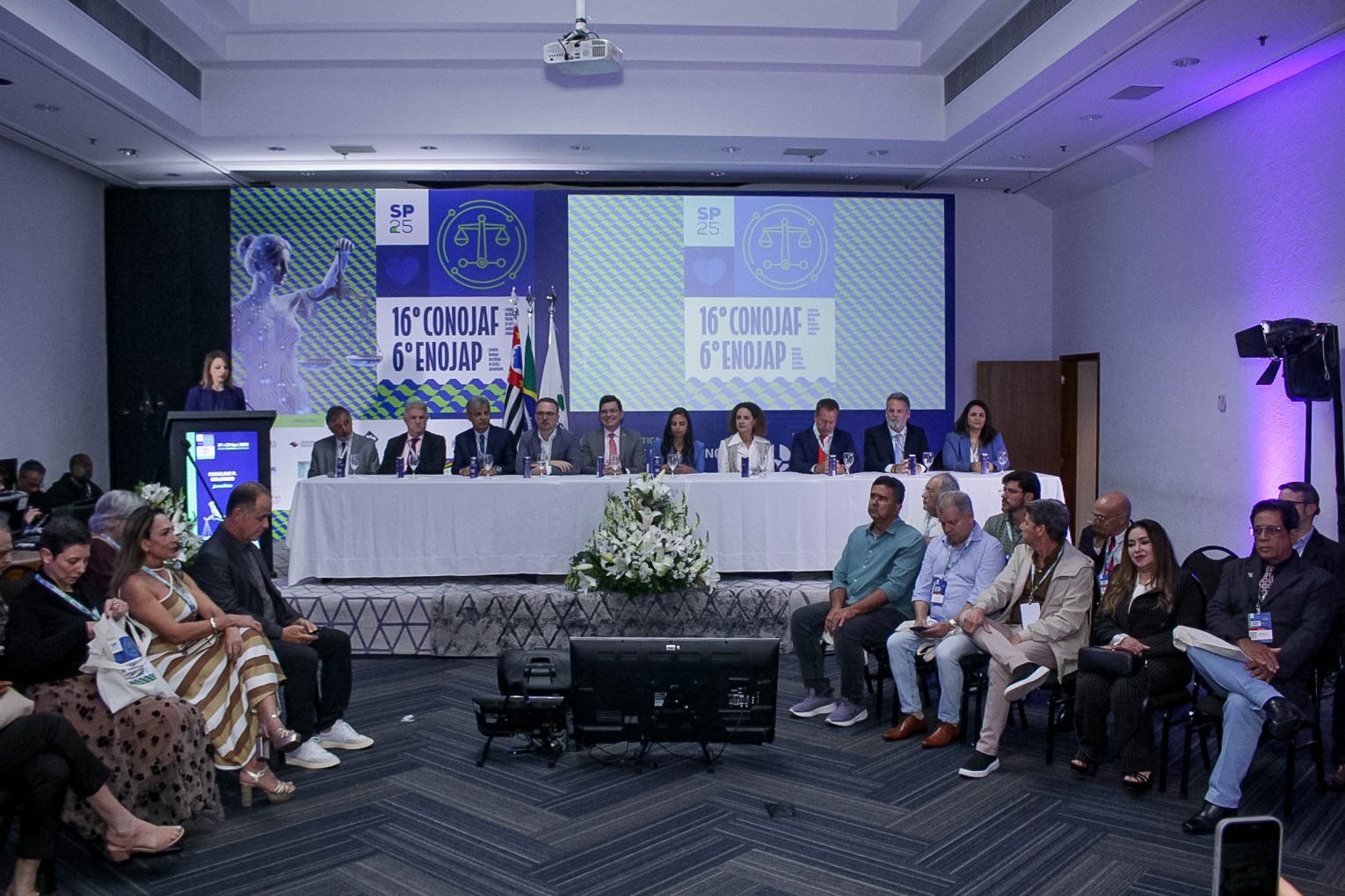 UNIÃO ENTRE OS OFICIAIS DE JUSTIÇA MARCA ABERTURA DO 16º CONOJAF E 6º ENOJAP EM SÃO PAULO
