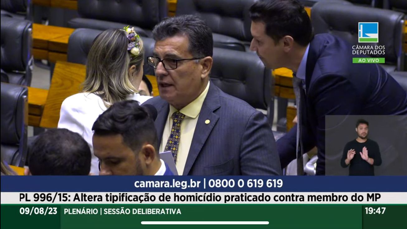 CÂMARA APROVA ATIVIDADE DE RISCO PARA A MAGISTRATURA E MP: FENASSOJAF SEGUE ATUANTE PELO RECONHECIMENTO AOS OFICIAIS DE JUSTIÇA