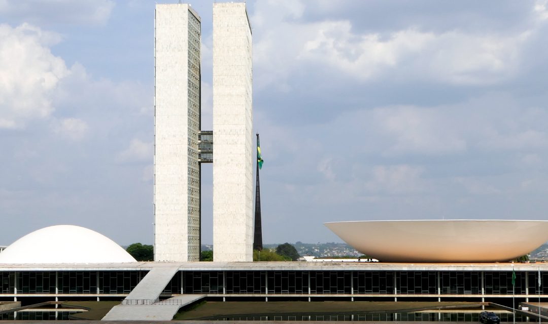 SENADOR RODRIGO PACHECO ADIA SESSÃO CONJUNTA DO CONGRESSO E APRECIAÇÃO DO VETO 25