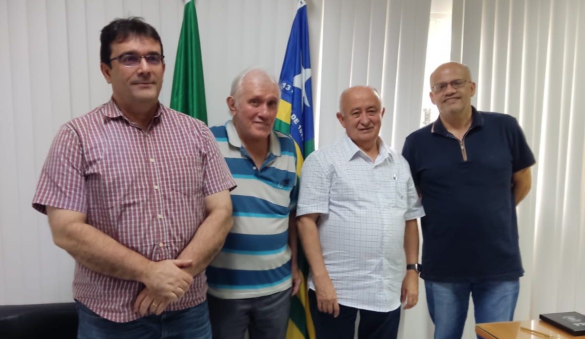 FENASSOJAF E SINTRAJUFE/PI ATUAM JUNTO AO DEPUTADO JULIO CÉSAR PELA DERRUBADA DO VETO 25