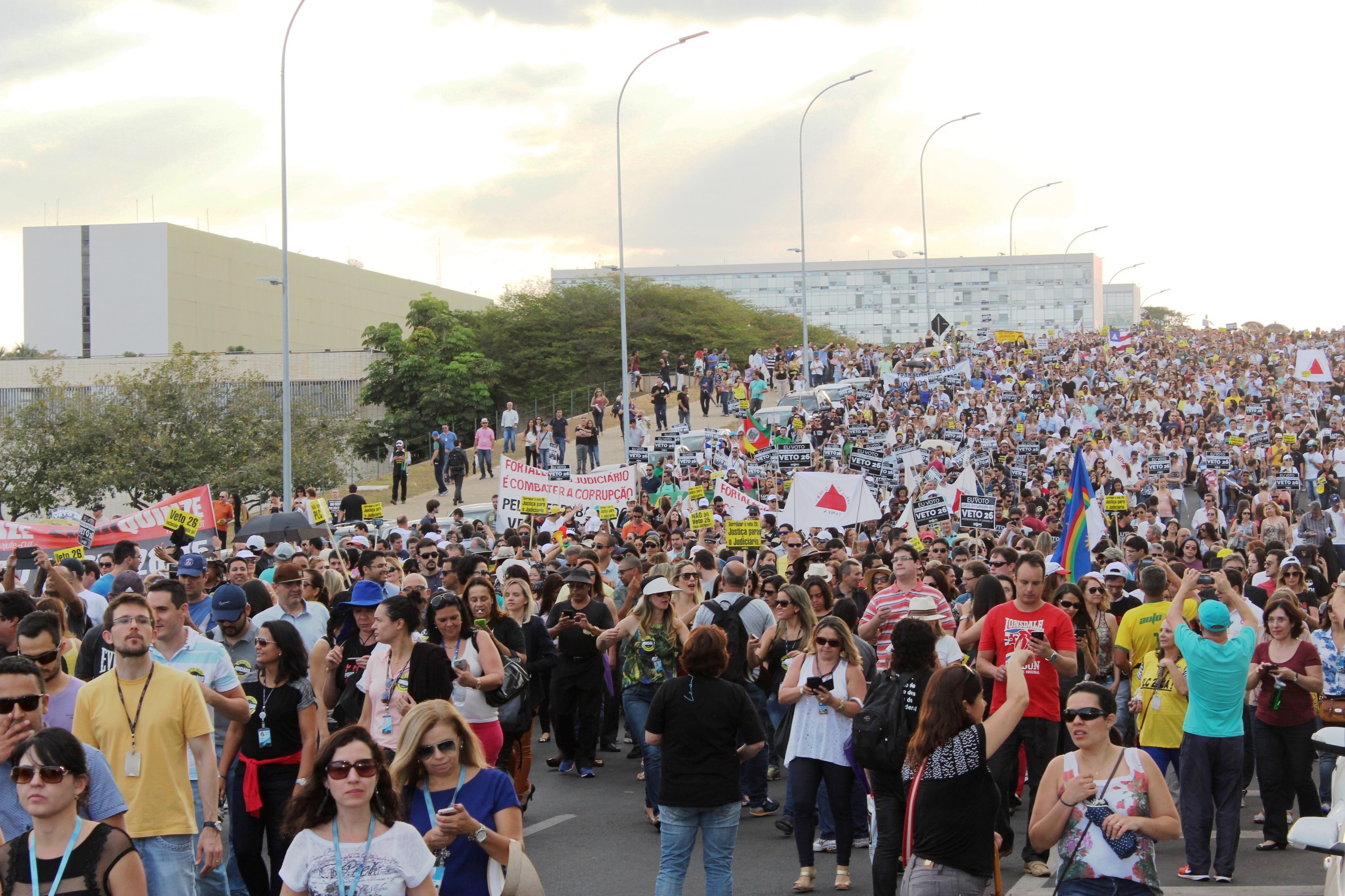 CONGRESSO ANALISARÁ VETO AO REAJUSTE NA PRÓXIMA QUARTA-FEIRA