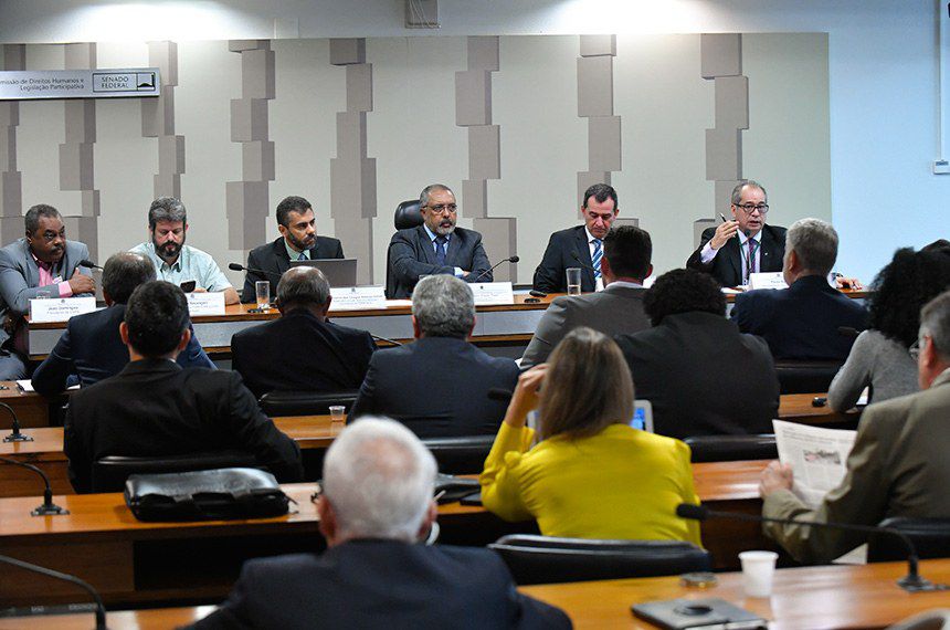 AUDIÊNCIA PÚBLICA NO SENADO DEBATE PROPOSTA DA REFORMA DA PREVIDÊNCIA