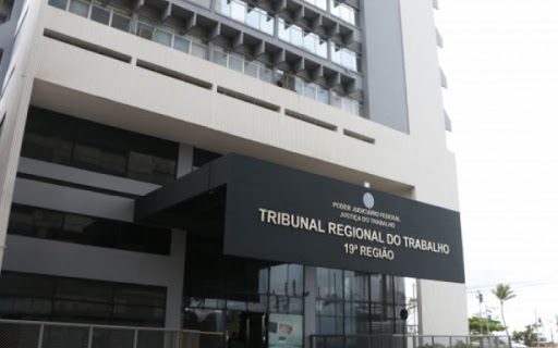 JUSTIÇA DO TRABALHO DE ALAGOAS PUBLICA PLANO DE RETOMADA DAS ATIVIDADES PRESENCIAIS COM MANUTENÇÃO DOS MEIOS ELETRÔNICOS