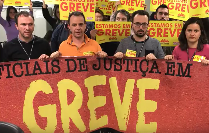 OFICIAIS DE JUSTIÇA RETOMAM A GREVE CONTRA ATO DO TRT-2