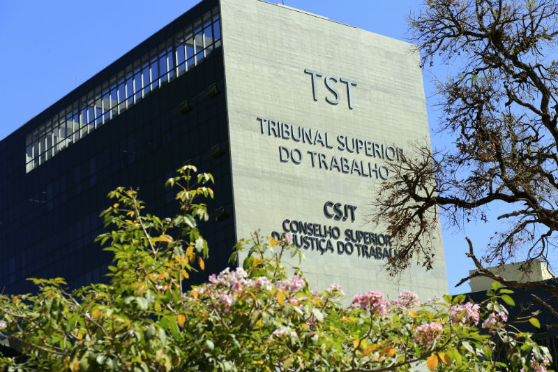 CSJT IMPLEMENTA 17 MELHORIAS NO PJe 