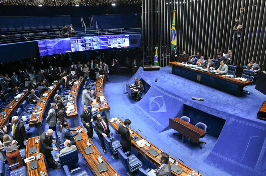 CONGRESSO APROVA RECOMPOSIÇÃO SALARIAL DOS SERVIDORES DO PJU EM 24 MESES A PARTIR DE 2023