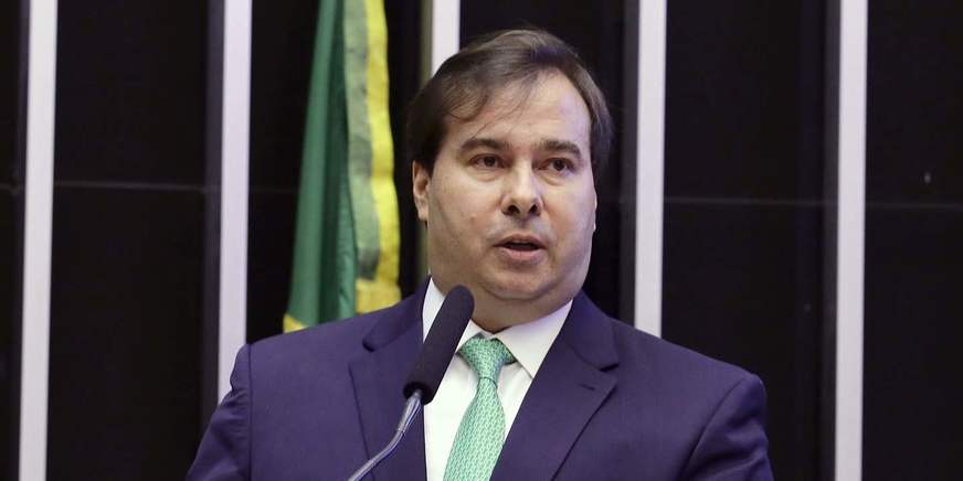 RODRIGO MAIA DIZ QUE PEC EMERGENCIAL PODE TER TRAMITAÇÃO ABREVIADA NA CÂMARA