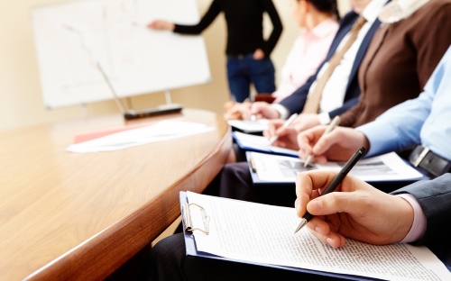 CURSOS PARA OFICIAIS DE JUSTIÇA ESTÃO COM INSCRIÇÕES ABERTAS NO TRT-18