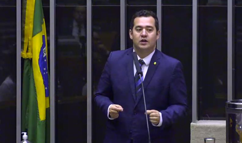 DEPUTADO RICARDO SILVA CLASSIFICA PL DA DESJUDICIALIZAÇÃO COMO “ATAQUE AO ACESSO À JUSTIÇA”