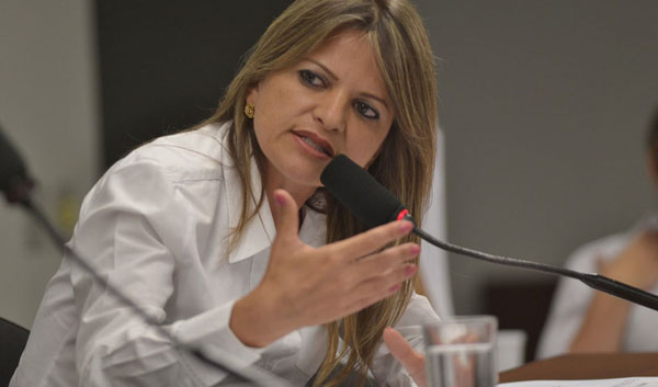 DEPUTADA FLÁVIA MORAIS MANIFESTA APOIO AO PLEITO DA ASSOJAF-GO SOBRE CUSTAS E IT NA JUSTIÇA FEDERAL